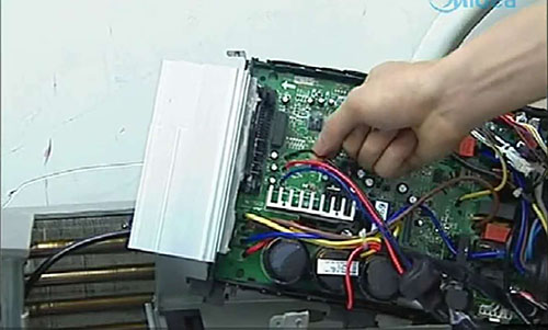 拉萨美的空调电话是多少